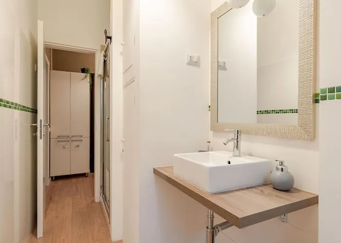 Metro M4 Centro Aeroporto Linate Giambellino * 米兰